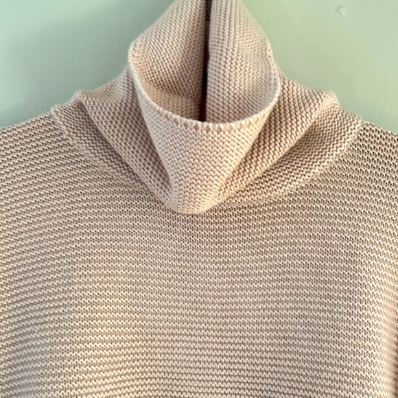 H&M Blush Cowl neck mid weight Sweater - Picture 3 of 7